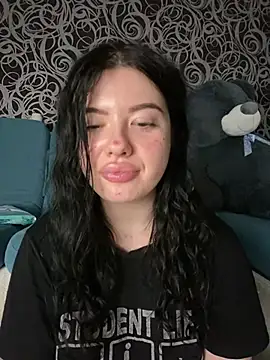 Snapshot of Kimi_Ass chatting on February 2025 08:14:02 PM Kimi Ass online show from February 2025 08:14:02 PM