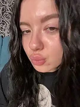 Snapshot of Kimi_Ass chatting on February 2025 04:14:01 PM Kimi Ass online show from February 2025 04:14:01 PM