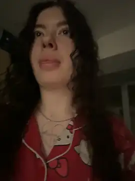 Snapshot of Kimi_Ass chatting on September 2025 11:31:02 PM Kimi Ass online show from September 2025 11:31:02 PM