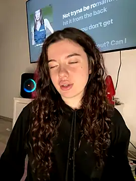 Kimi Ass online show from November 2025 01:03:02 AM