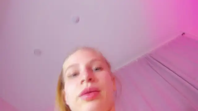 Elis Fox online show from March 2025 03:59:02 PM