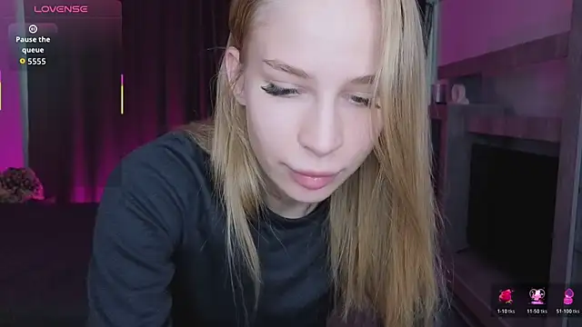 Snapshot of Elis_Fox chatting on March 2026 11:14:01 AM Elis Fox online show from March 2026 11:14:01 AM