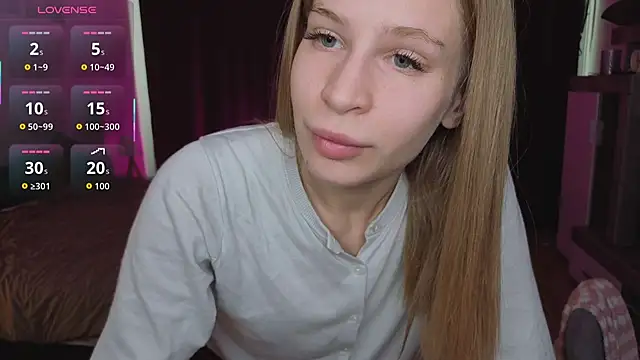 Snapshot of Elis_Fox chatting on April 2026 11:05:01 AM Elis Fox online show from April 2026 11:05:01 AM