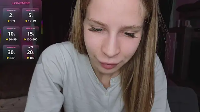 Snapshot of Elis_Fox chatting on April 2026 11:05:02 AM Elis Fox online show from April 2026 11:05:02 AM