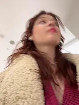 Snapshot of Times__Square chatting on March 2025 08:27:01 AM Times Square online show from March 2025 08:27:01 AM