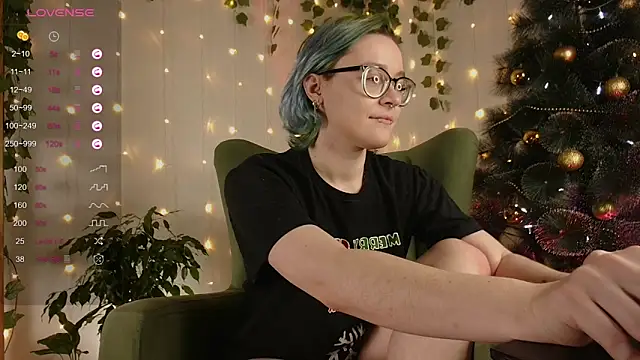 alisahug online show from December 2024 02:46:02 PM