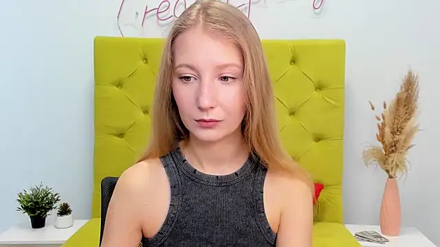 LolaWilsons online show from February 2026 07:25:01 AM