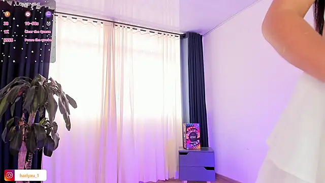 Snapshot of Harlyxu chatting on January 2025 01:49:01 PM Harlyxu online show from January 2025 01:49:01 PM