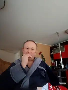 Snapshot of dikas45xxx chatting on February 2025 05:51:02 AM dikas45xxx online show from February 2025 05:51:02 AM