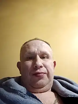 Snapshot of dikas45xxx chatting on February 2025 04:32:01 PM dikas45xxx online show from February 2025 04:32:01 PM