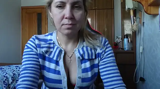 IrinaB1 online show from February 2025 07:31:02 AM