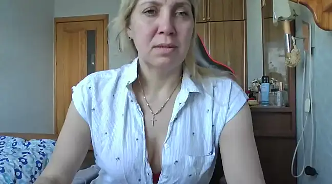 IrinaB1 online show from March 2025 09:57:01 AM