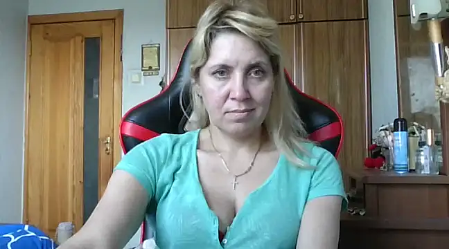 IrinaB1 online show from March 2025 10:37:02 AM