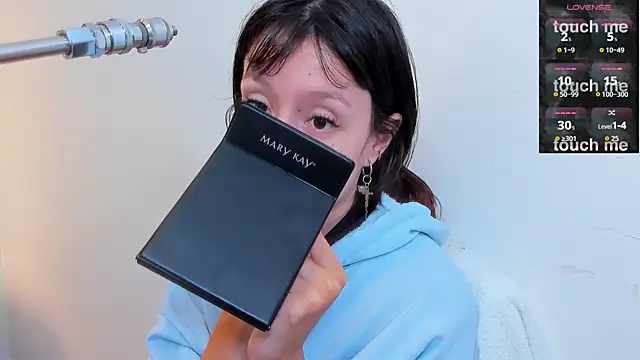 lizzy davis 1 online show from October 2025 03:54:02 AM