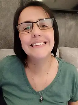 Snapshot of IsisBlake chatting on February 2025 05:28:01 PM IsisBlake online show from February 2025 05:28:01 PM