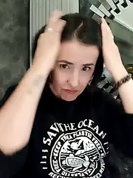 Snapshot of IsisBlake chatting on March 2025 06:50:02 PM IsisBlake online show from March 2025 06:50:02 PM