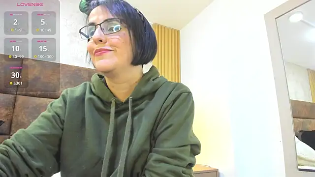 Snapshot of IsisBlake chatting on March 2025 11:11:01 PM IsisBlake online show from March 2025 11:11:01 PM