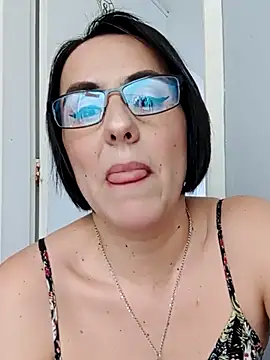 Snapshot of IsisBlake chatting on March 2025 07:09:01 PM IsisBlake online show from March 2025 07:09:01 PM