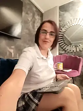 Snapshot of IsisBlake chatting on September 2025 05:28:01 PM IsisBlake online show from September 2025 05:28:01 PM