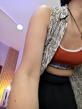 Snapshot of IsisBlake chatting on September 2025 02:06:02 AM IsisBlake online show from September 2025 02:06:02 AM