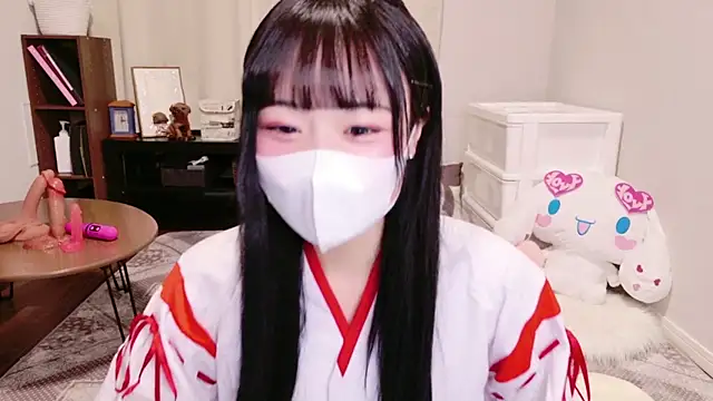 Mia--meow online show from December 2024 10:58:02 AM