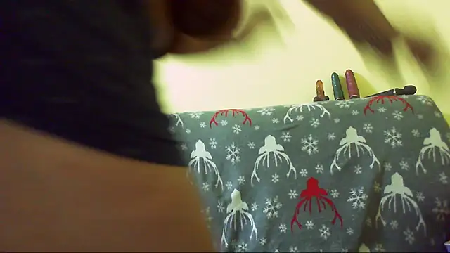 Snapshot of SexyNicool35 chatting on February 2025 09:32:01 PM SexyNicool35 online show from February 2025 09:32:01 PM