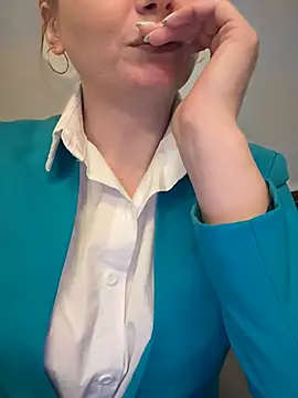 Crazy-Rosa online show from February 2025 04:00:02 PM