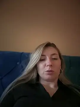 Crazy-Rosa online show from March 2025 06:10:02 PM