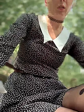 Crazy-Rosa online show from September 2025 06:35:02 AM