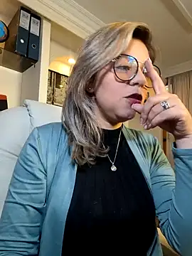 Cata Office-12 online show from December 2024 04:21:01 PM