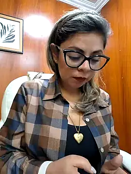 Cata Office-12 online show from September 2025 03:37:01 PM