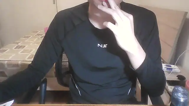 Snapshot of YunheLEE chatting on April 2026 02:37:01 PM YunheLEE online show from April 2026 02:37:01 PM