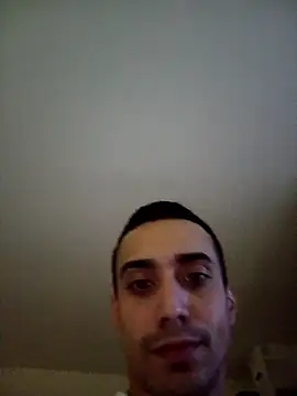 Snapshot of Matias96-11-09 chatting on May 2026 06:51:02 AM Matias96-11-09 online show from May 2026 06:51:02 AM