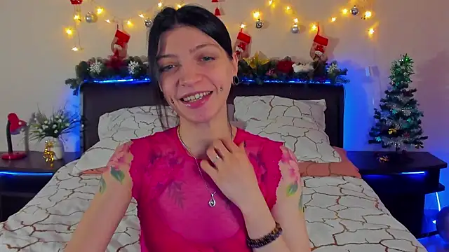 Snapshot of Lolly_Haze chatting on December 2024 07:18:02 AM Lolly Haze online show from December 2024 07:18:02 AM