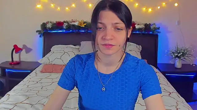 Snapshot of Lolly_Haze chatting on January 2025 07:52:02 AM Lolly Haze online show from January 2025 07:52:02 AM