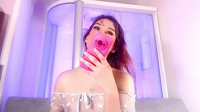 sexy-luna-star-ts online show from October 2025 08:45:02 AM