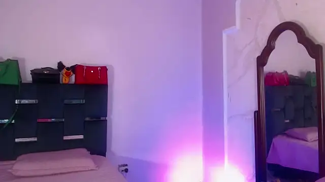 sexy-luna-star-ts online show from November 2025 09:50:02 PM