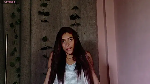 Snapshot of Iamkarlaa_doll chatting on February 2025 09:58:01 PM Iamkarlaa doll online show from February 2025 09:58:01 PM