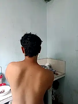  Ottis  online show from March 2025 05:25:01 PM