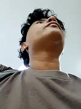  Ottis  online show from March 2025 08:17:01 PM