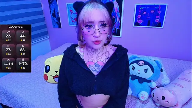 Snapshot of Miwa_violet chatting on January 2026 09:51:02 PM Miwa violet online show from January 2026 09:51:02 PM