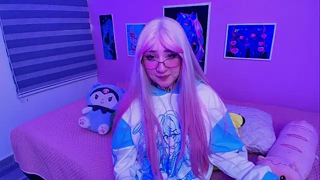 Snapshot of Miwa_violet chatting on February 2026 09:33:01 PM Miwa violet online show from February 2026 09:33:01 PM