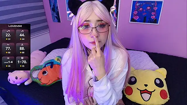 Snapshot of Miwa_violet chatting on March 2026 02:48:02 AM Miwa violet online show from March 2026 02:48:02 AM