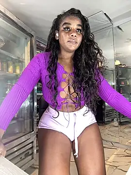 Snapshot of MAREIA_25 chatting on March 2025 02:12:02 PM MAREIA 25 online show from March 2025 02:12:02 PM