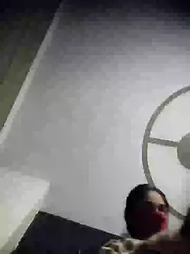 Snapshot of kirti__arora chatting on December 2024 06:59:02 AM kirti arora online show from December 2024 06:59:02 AM