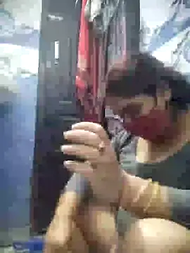 Snapshot of kirti__arora chatting on December 2024 06:35:02 AM kirti arora online show from December 2024 06:35:02 AM