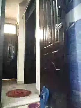 Snapshot of kirti__arora chatting on January 2025 07:06:01 AM kirti arora online show from January 2025 07:06:01 AM