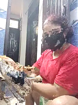 Snapshot of kirti__arora chatting on September 2025 06:51:02 AM kirti arora online show from September 2025 06:51:02 AM