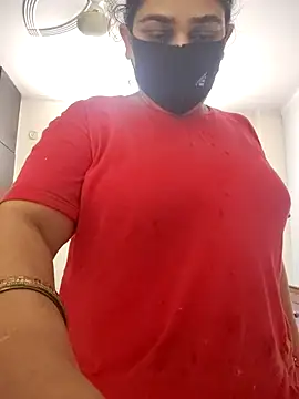 Snapshot of kirti__arora chatting on September 2025 06:29:02 AM kirti arora online show from September 2025 06:29:02 AM