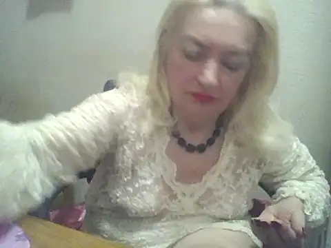 Snapshot of Meri798 chatting on April 2026 08:50:01 PM Meri798 online show from April 2026 08:50:01 PM